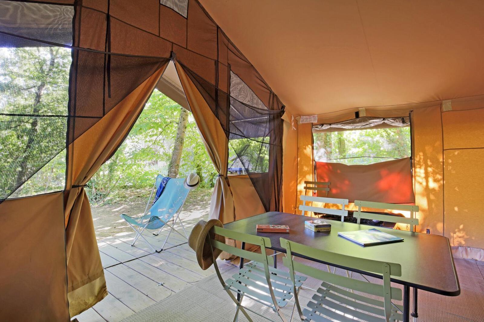 Huttopia Campsite 4*